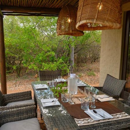 Giraffe Lodge Ходспруит Екстериор снимка
