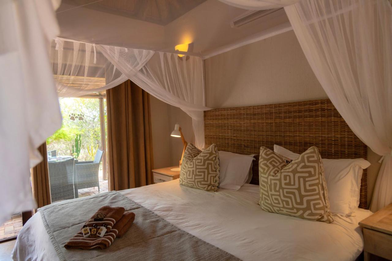 Giraffe Lodge Ходспруит Екстериор снимка