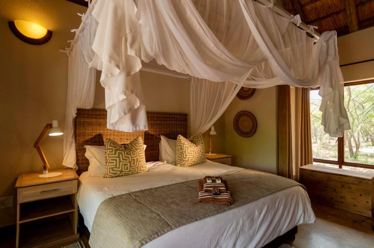 Giraffe Lodge Ходспруит Екстериор снимка