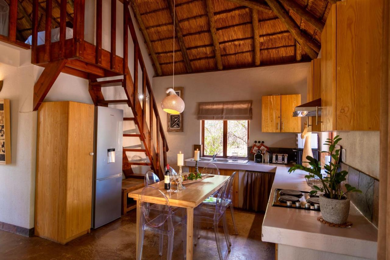 Giraffe Lodge Ходспруит Екстериор снимка